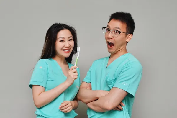 Top Rated Dentist In Vancouver - Dr. Teresa and Dr. Marcus Lo