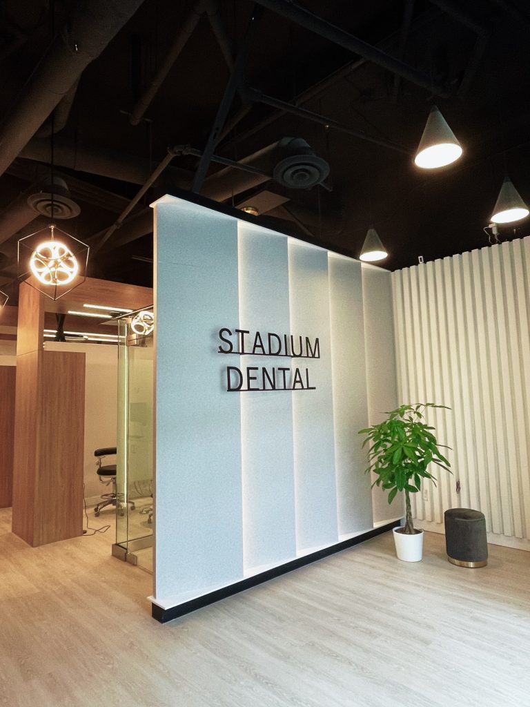 Comfortable waiting area at Stadium Dental for families and patients with dental anxiety